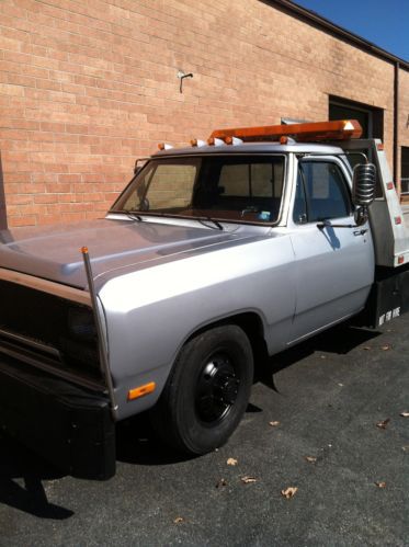 1987 dodge tow truck