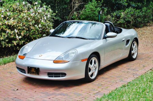 Mint mantained low mileage 2000 porsche boxter convertible sold at no reserve