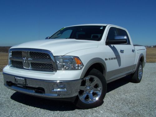 Loaded, navigation, heated leather, 1 owner, no accidents, hemi