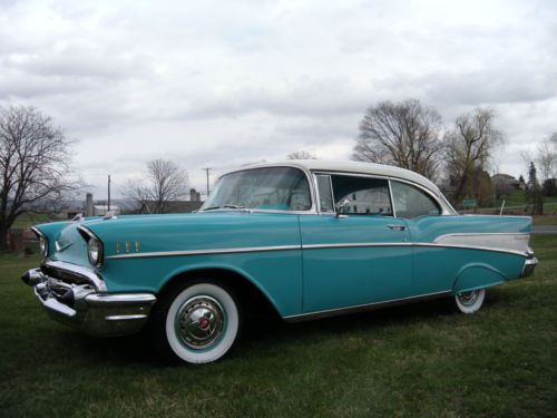 1957 chevy belair 2 dr. h/t conntenential kit turquoise v-8 manual very nice car
