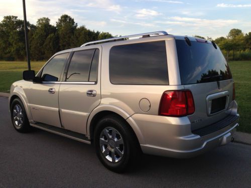 LINCOLN NAVIGATOR 2006 EXTREMELY CLEAN 2 OWNERS EXCELLENT SERVICE, US $13,800.00, image 2