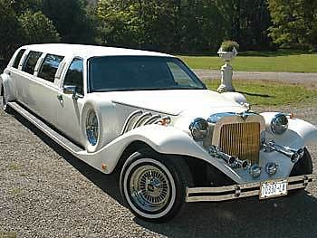 Excalibur 10-pass. limousine from lincoln town car