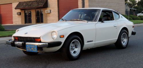 California original, 1975 datsun 280 z, 100% rust free, low miles, nice car!!!!!