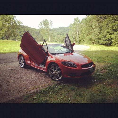 2009 mitsubishi eclipse spyder, low miles, lots of extras!!!!!