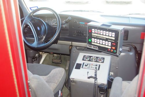 1997 ford e-350 econoline xl cutaway van 2-door 7.3l