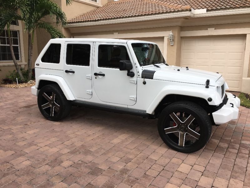 2015 jeep wrangler sahara unlimited custom.