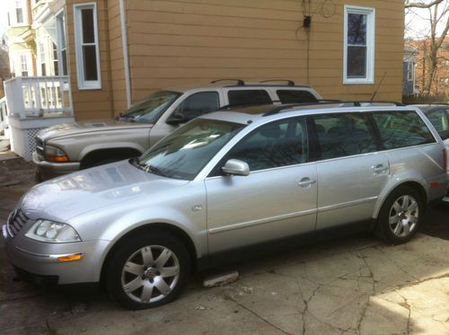 2002 volkswagen passat gls wagon 4-door 1.8l