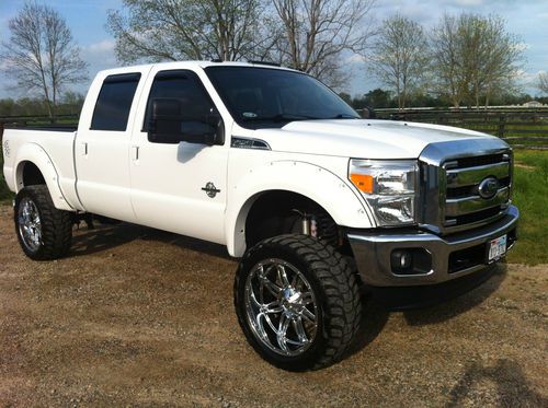 2011 ford f250 lariat! super truck! many many many extras! loaded!!