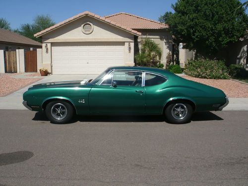 1970 oldsmobile 442 hard post coupe