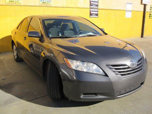 2007 toyota camry le sedan 4-door 3.5l v6 one-owner no accidents