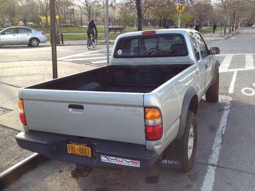 2001 toyota tacoma dlx extended cab pickup 2-door 2.7l