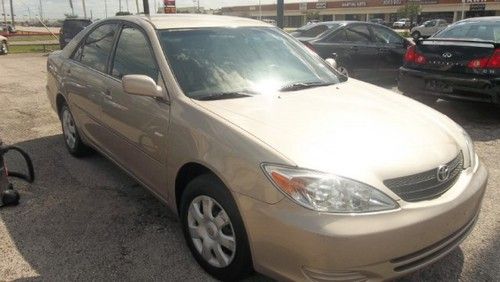 2004 toyota camry 4dr sdn le manual