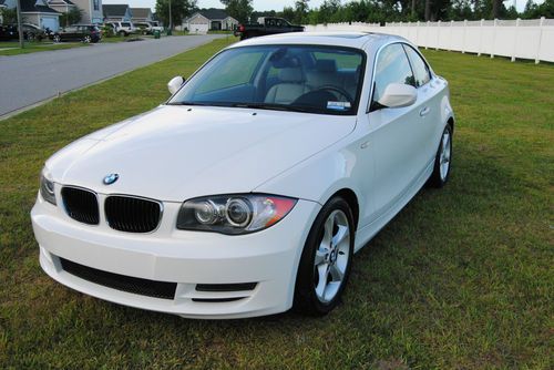 White bmw 128i coupe, white, automatic, one owner, 38,500k miles