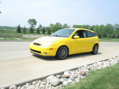 2003 focus svt euro  ---- very cooool car