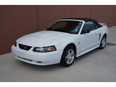 04 ford mustang convertible v6 auto leather mach audio carfax cert no reserve!!!