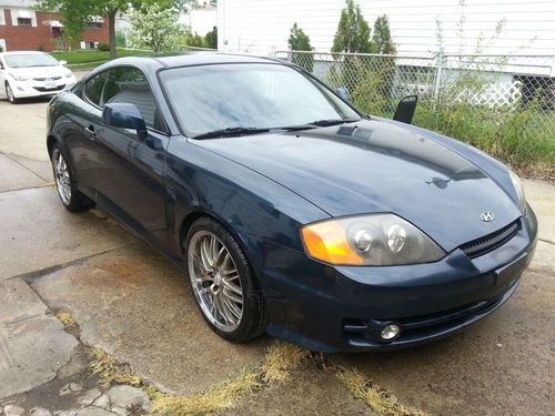 2003 hyundai tiburon gt coupe 2-door 2.7l