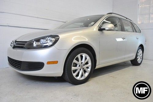Carfax 1 owner clean pano moonroof auto dsg heated seats diesel vw