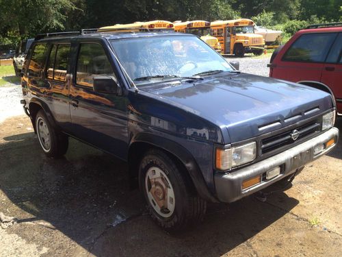 Find used 1995 Nissan Pathfinder SE Sport Utility 4-Door 3 ... Find used 1995 Nissan Pathfinder SE Sport Utility 4-Door 3 ...