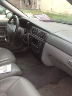 Find Used Ford Taurus 2000 Se Silver Leather Interior Nice