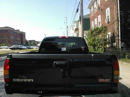 2005 gmc sierra ext. cab pickup truck