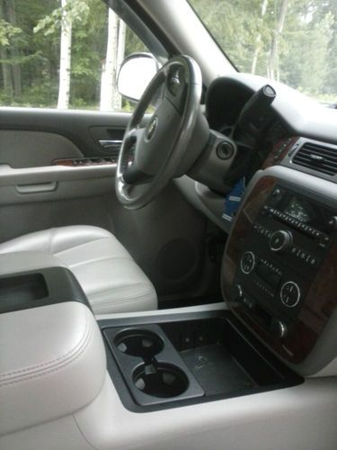 2008 Chevrolet Silverado 1500 LTZ Crew Cab Pickup 4-Door 5.3L, US $23,900.00, image 2