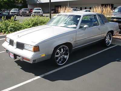 1987 olds cutlass supreme brougham low miles! 2 sets rims &amp; tires! 1-owner!