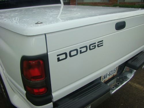 1998 dodge ram 1500 sport standard cab pickup 2-door 3.9l