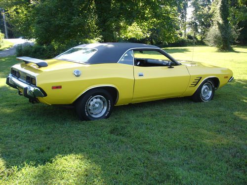 1973 dodge challenger very nice shape, rebuilt engine &amp; transmission, much more