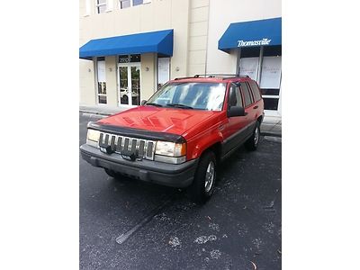 Red 1995 jeep grand cherokee 4dr laredo dvd 4x4 leather no reserve low miles