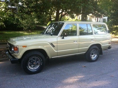 1985 toyota land cruiser fj60-super clean, new tires and more, no reserve!!!