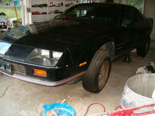 1987 chevy camaro sport coupe - an unfinished project! lost interest in car!