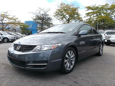 2 door honda civic coupe sun roof. automatic,sporty, financable, great on gas