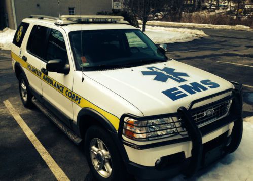 Very low mileage, 4x4  xlt package, 4.6 mustang motor  fire chief ambulance emt