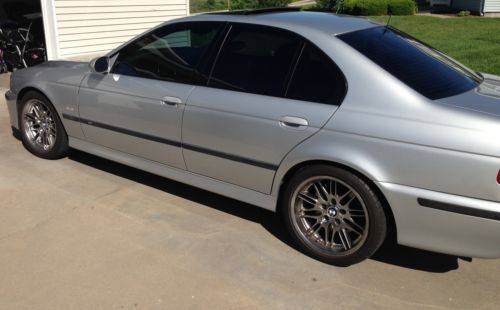 2000 bmw m5 base sedan 4-door 5.0l