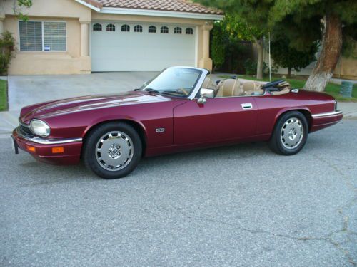 Gorgeous california rust free xjs convertible last year for this model 6 cyl.