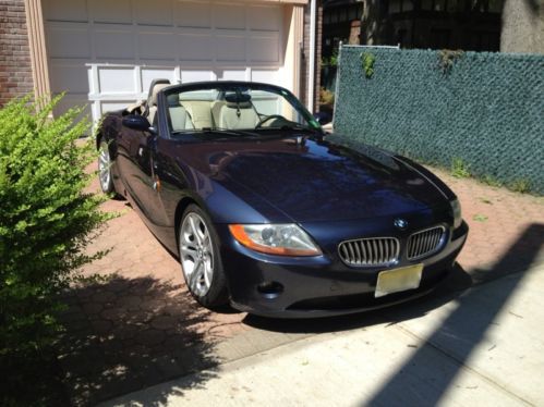 2003 bmw z4 3.0i convertible 2-door 3.0l 6 speed rare awesome condition