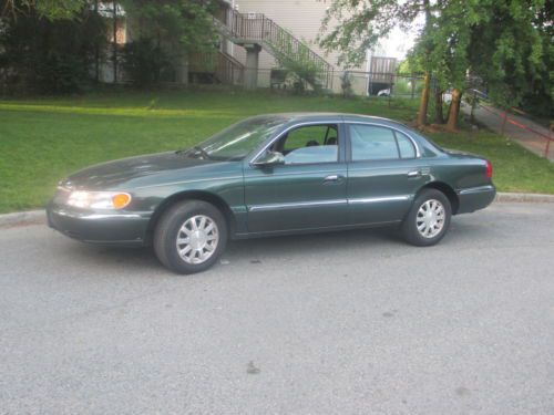 Carfax original 33k miles smoke free 01 lincoln old lady driver well maintained