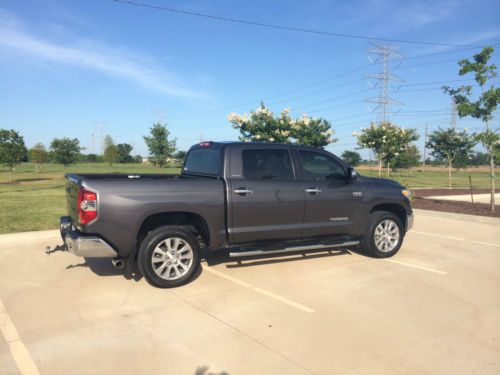 2014 toyota tundra limited 4x4 - premium package - perfect condition