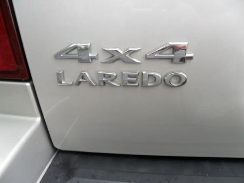 2006 jeep grand cherokee laredo
