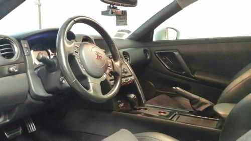 2012 White Nissan GT-R in excellent condition with 32,000 miles.....GTR, US $71,000.00, image 5
