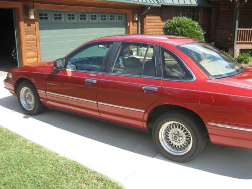 1996 Crown Victoria in Beautiful Condition with very low miles, US $4,900.00, image 2