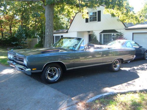 1969 plymouth gtx convertible 426 hemi auto 2nd owner 5k miles air grabber mint!