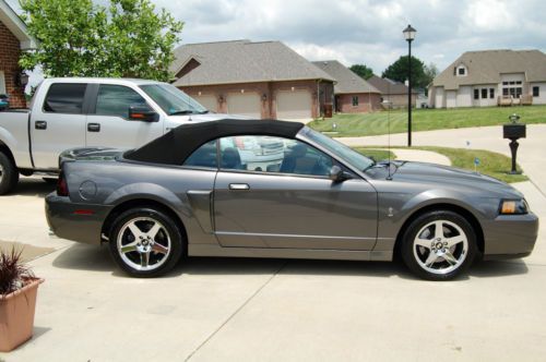 2003 ford mustang svt cobra convertible 2-door 4.6l