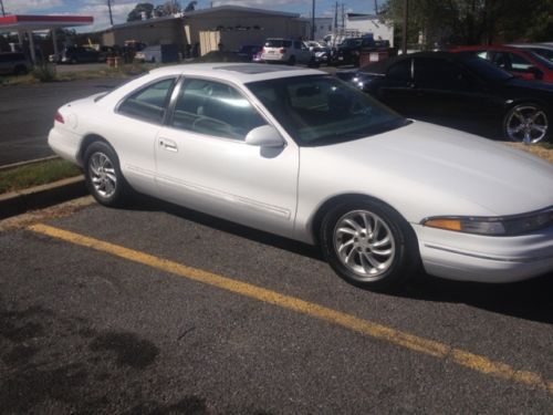 1995 lincoln mark viii coupe v8 loaded leather very clean/ 3 owners/ sunroof