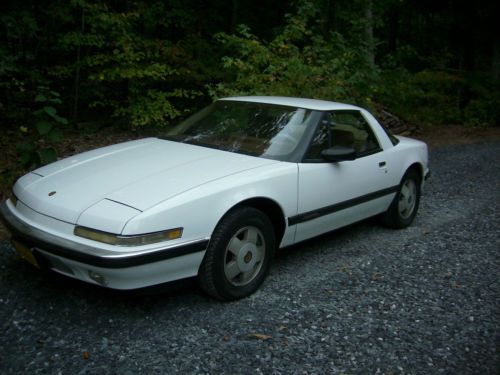 Buick reatta coupe 1988