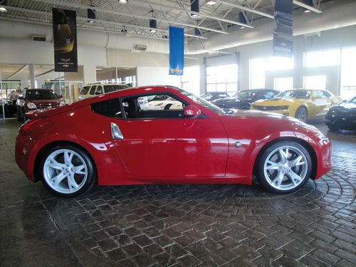 1-owner little red 2009 nissan 370z 6-spd only 62,102 miles!