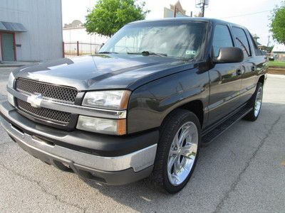 2003 chevy avalanch lt leather runs and drives great no reserve automatic crew