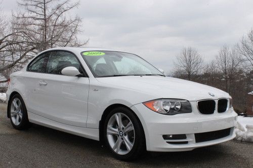 128i coupe~1-owner~7,891 miles!!~mint!!~sport pkg~6 speed~moonroof~30pics~must c