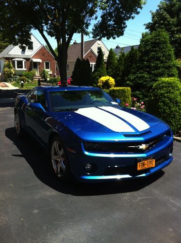 2010 chevrolet camaro ss coupe 2-door 6.2l aqua blue metallic