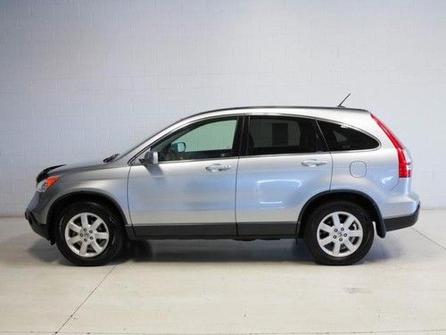 We finance !! cr-v fun and great honda value